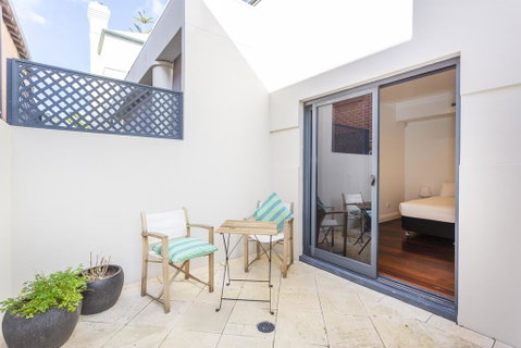 Cottesloe Aqua Retreat - Executive Escapes - Accommodation Cairns 2