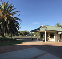 Country Gardens Motor Inn - Accommodation Cairns