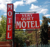 Cowra Crest Motel - Accommodation Cairns