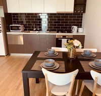 Cozy  Brand New Apt in the Heart of Western - Accommodation Cairns