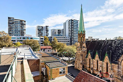 Cozy Apartments Near Burwood Train Station - Accommodation Cairns 0