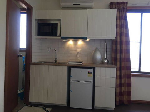 CozyStudioUnit In BeverlyHills (Train Accessible) - Accommodation Cairns 2