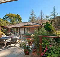 Craigdarroch Courtyard Cottage 22 Bartle Road - Accommodation Cairns