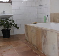 Creative 3D sculpture share - Accommodation Cairns