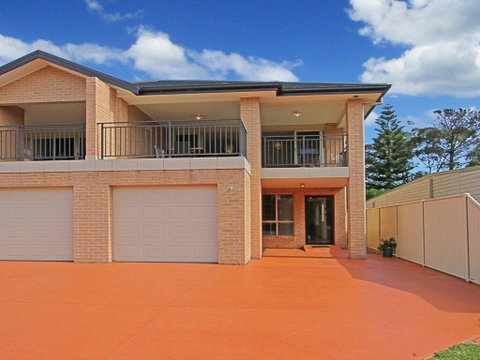 CShells On Quay - Perfect Location And Great Views - Accommodation Cairns 0
