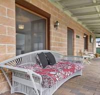 Cudgee - quaint cottage with separate cabin - Accommodation Cairns