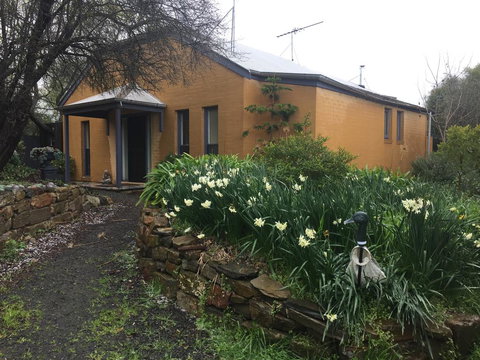 Cullen House - Accommodation Cairns 0