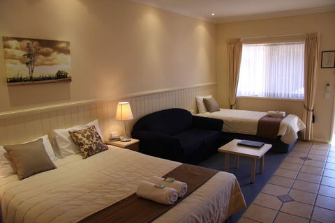 Dalby Mid Town Motor Inn - Accommodation Cairns 2
