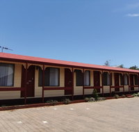 Daydream Motel and Apartments - Accommodation Cairns