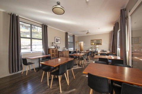 Diana Alpine Lodge - Accommodation Cairns 2