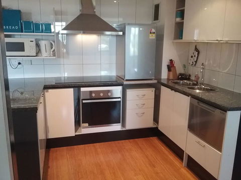 Eagles Eye View - Accommodation Cairns 1