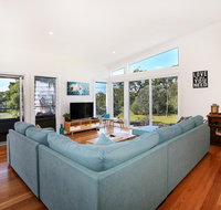 Eagleview - Pet Friendly - 4 Min Walk to Beach - Accommodation Cairns