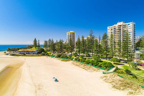 Eden Tower Apartments - Accommodation Cairns 1