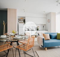 Elegant 2BR Abode within Melbourne CBD FREE WIFI - Accommodation Cairns