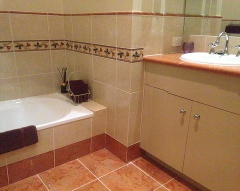 Elindale House Bed & Breakfast - Accommodation Cairns 3