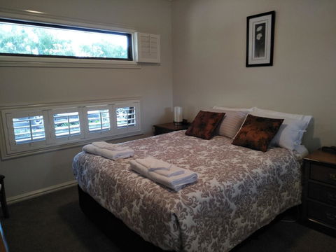 Eliza Village B&B - Accommodation Cairns 0