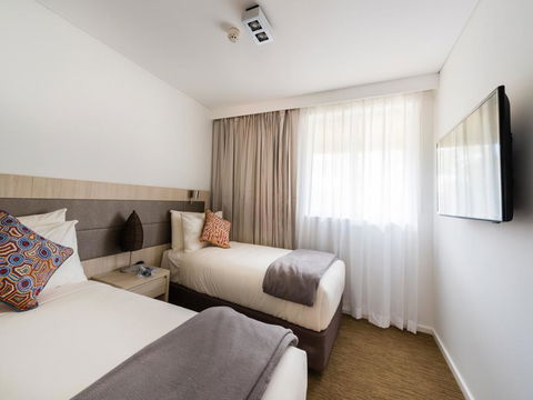 Emu Walk Apartments - Accommodation Cairns 2