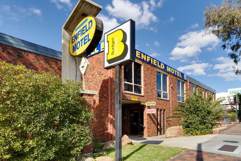 Enfield Motel - Accommodation Cairns 1
