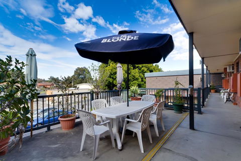Enfield Motel - Accommodation Cairns 3