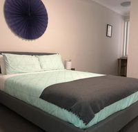 Enjoyable Holiday Home For Group Six - Accommodation Cairns