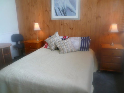 Family Room - Accommodation Cairns 1