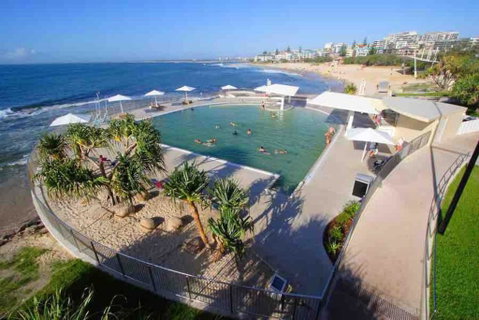 Family, Romance, Fun On Kings Beach - Accommodation Cairns 1