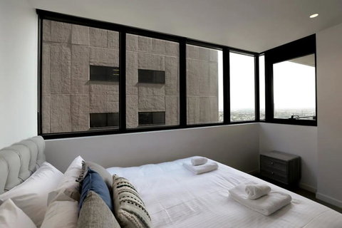 Fantastic 2 Bedroom Apartment In Melbourne's Southbank - Accommodation Cairns 2