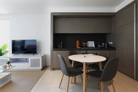 Fantastic 2 Bedroom Apartment In Melbourne's Southbank - Accommodation Cairns 1