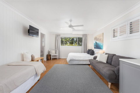 Finns At Old Bar - Accommodation Cairns 1