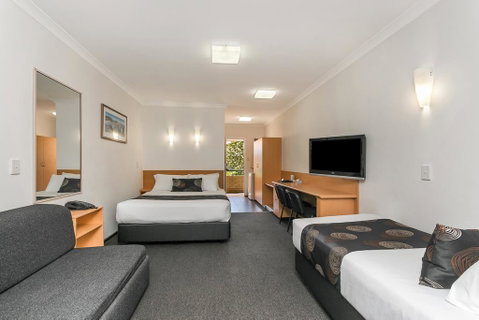 Flag Motor Lodge - Accommodation Cairns 3
