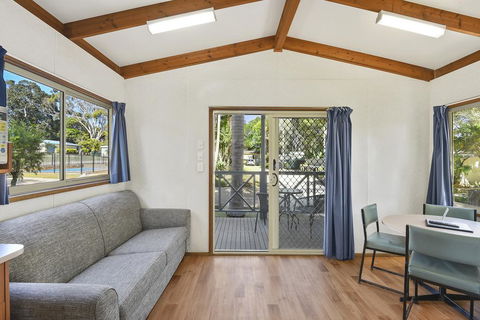 Flynns Beach Caravan Park - Accommodation Cairns 1
