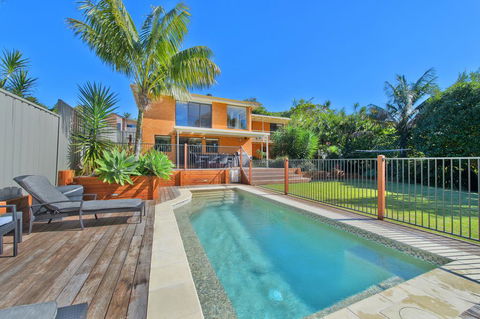Flynns Beach Retreat - Accommodation Cairns 0