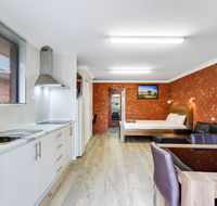 Fossicker Caravan Park - Accommodation Cairns