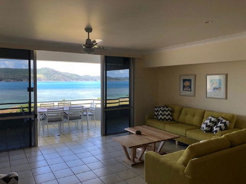 Frangipani 208 - Accommodation Cairns 1