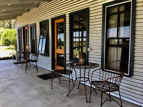 French Island Cottage - Accommodation Cairns 2