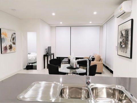 G02 Courtyard Apartment - Accommodation Cairns 3