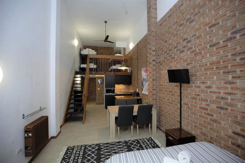 Gables 11 On Clyde Street - Accommodation Cairns 0