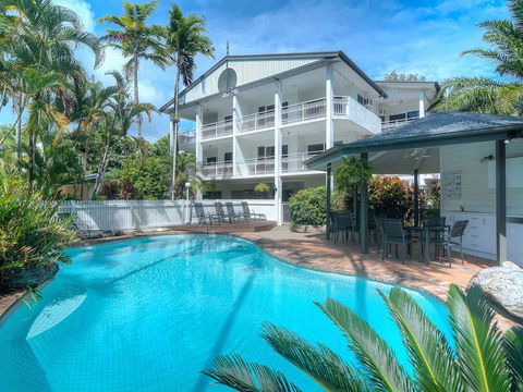 Garrick House - Accommodation Cairns 0