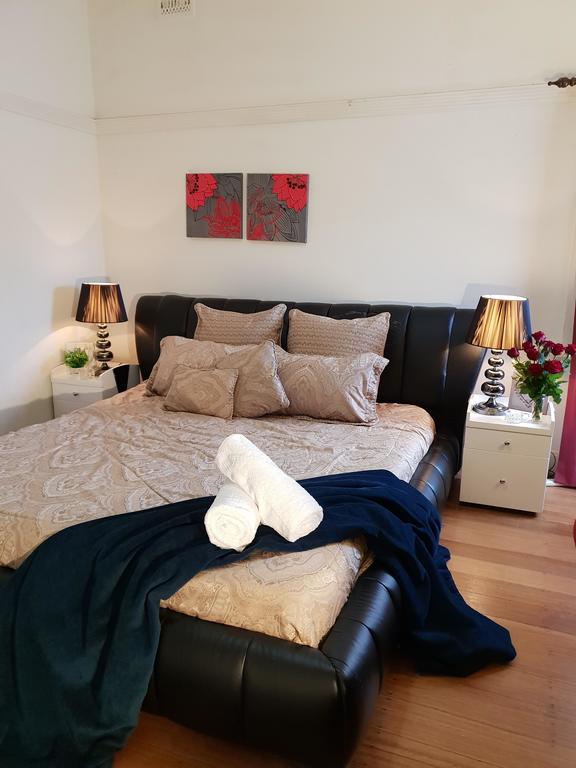 Kingsville VIC Accommodation Cairns