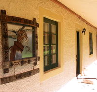Goat Square Cottages - Accommodation Cairns
