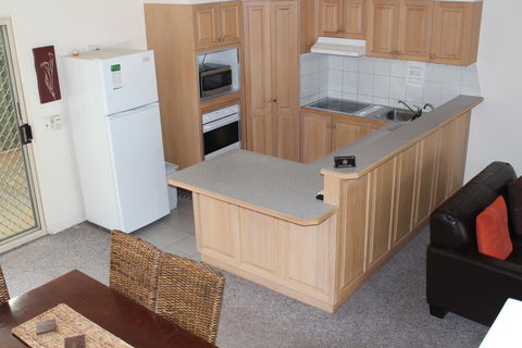 Golden Rivers Holiday Apartments - Accommodation Cairns 1