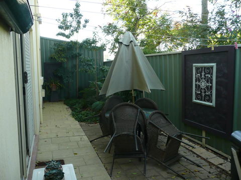 Golden Rivers Holiday Apartments - Accommodation Cairns 2