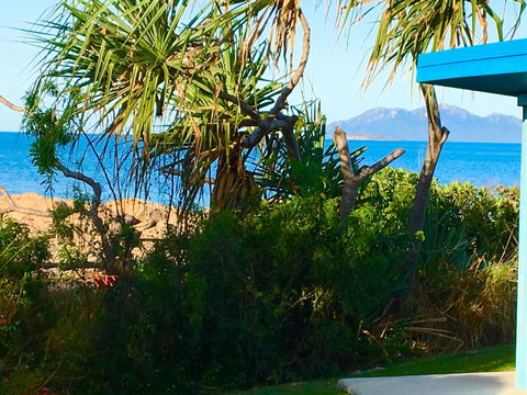 Golden Sands Beach House - Accommodation Cairns 1