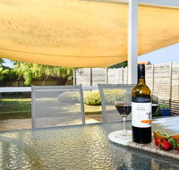 Goolwa Blue Escape - WiFi - Pet-Friendly - Accommodation Cairns