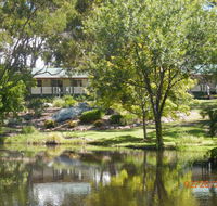 Granite Gardens Cottages  Lake Retreat - Accommodation Cairns