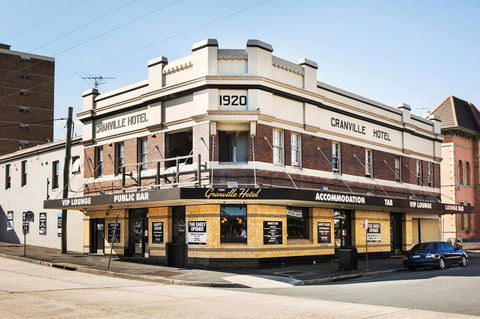 Granville Hotel - Accommodation Cairns 2