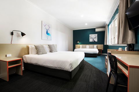 Greenacre Hotel - Accommodation Cairns 0
