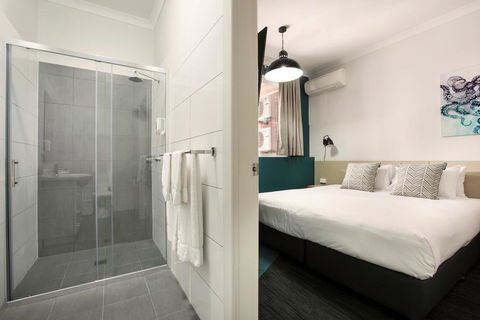 Greenacre Hotel - Accommodation Cairns 2
