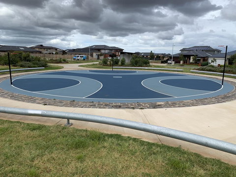 Happy Hours Guaranteed - Accommodation Cairns 3