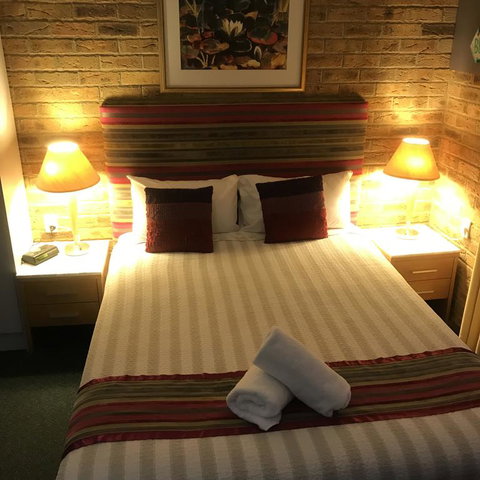 Hawks Nest Motel - Accommodation Cairns 3